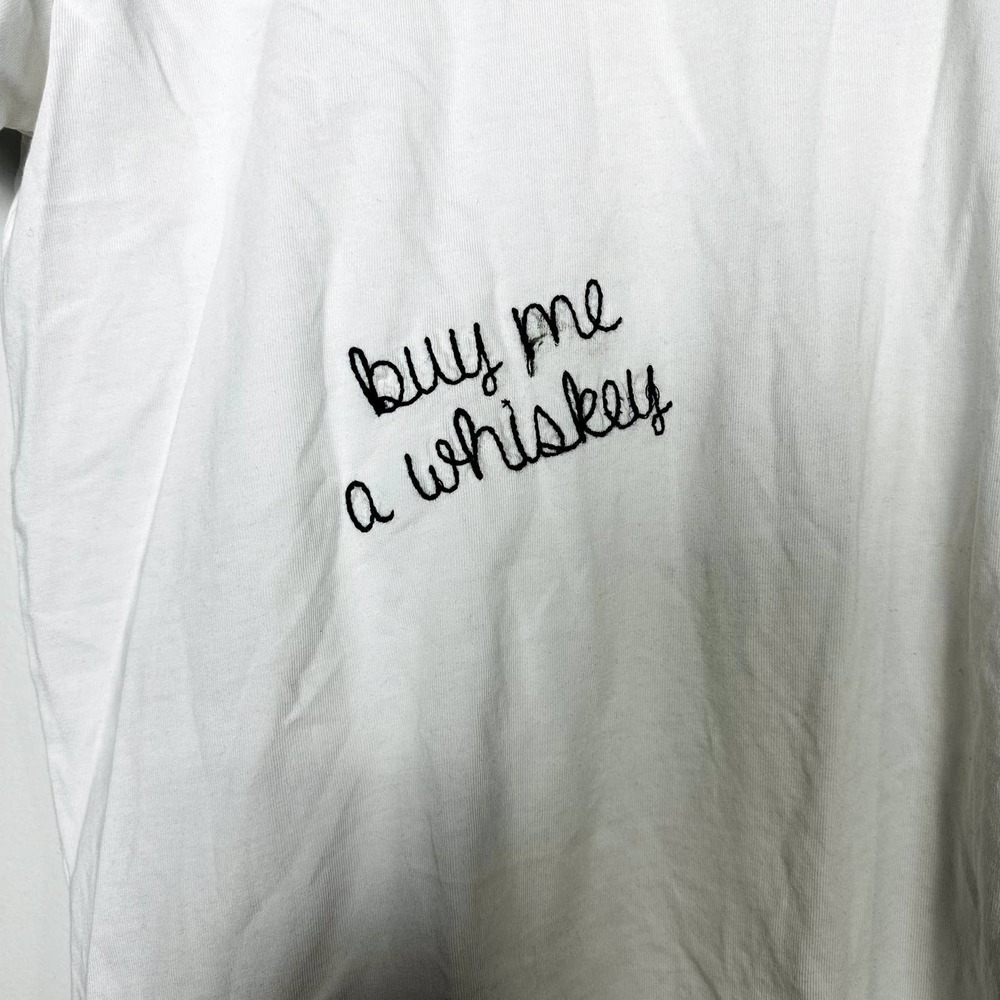 Chaser NWT Crew Neck Short Sleveless Embroidered Chatty Tee Shirt White Medium - Picture 4 of 9